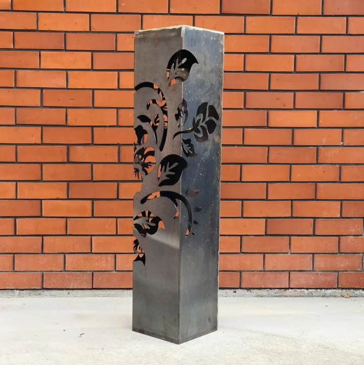 Bollard-Hibiscus Bollard-Hibiscus