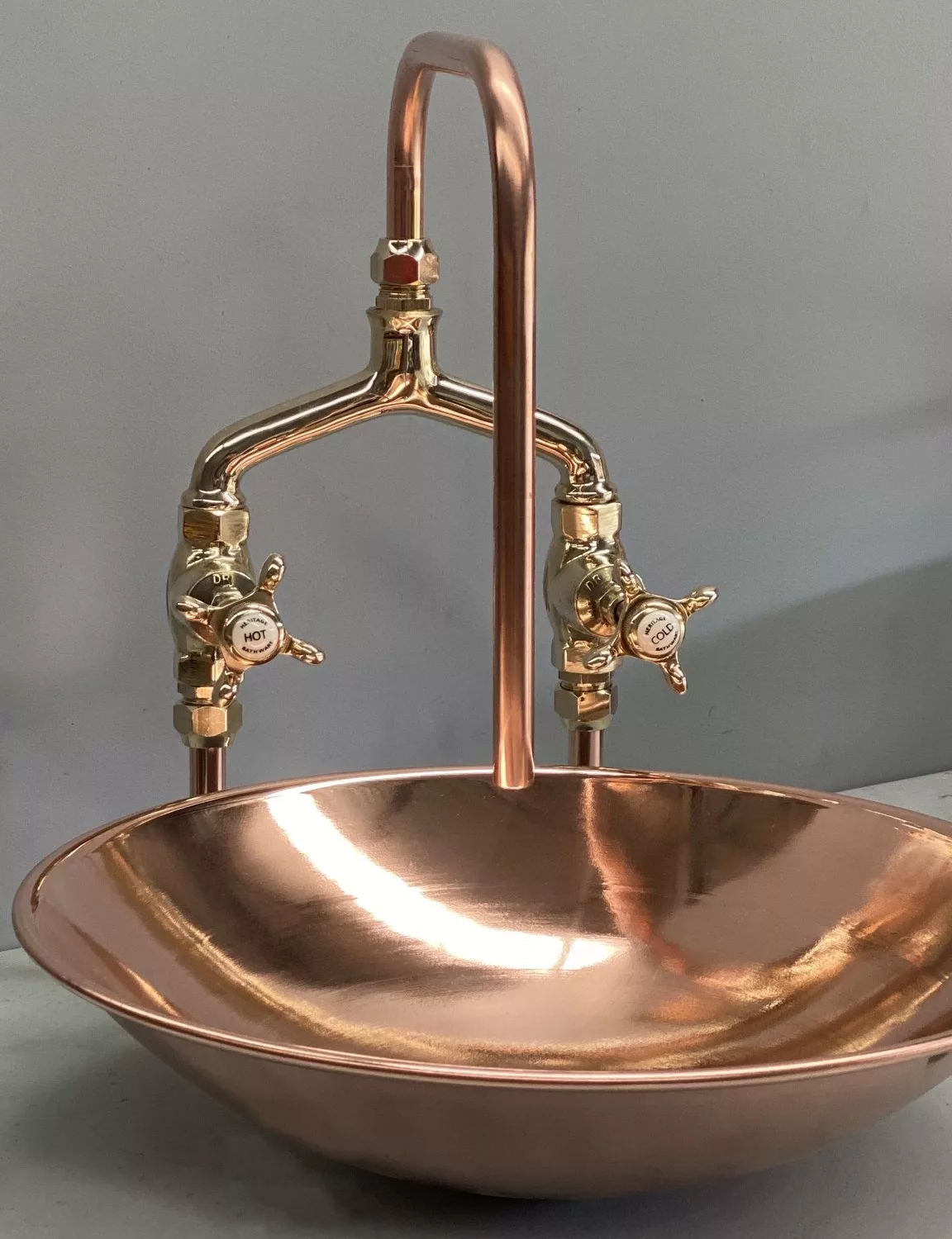 Round Basin & Tap Round Basin & Tap