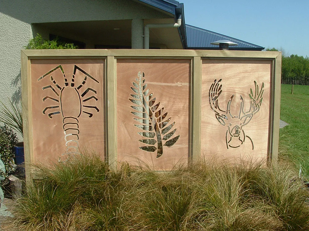 stag hunting garden screens