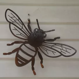 bee garden art