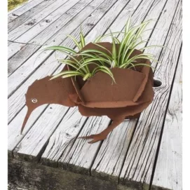 kiwi garden art